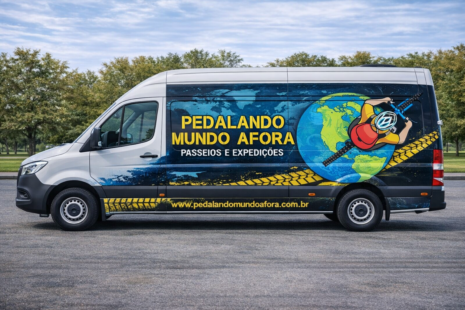 Bikes acomodadas na Van